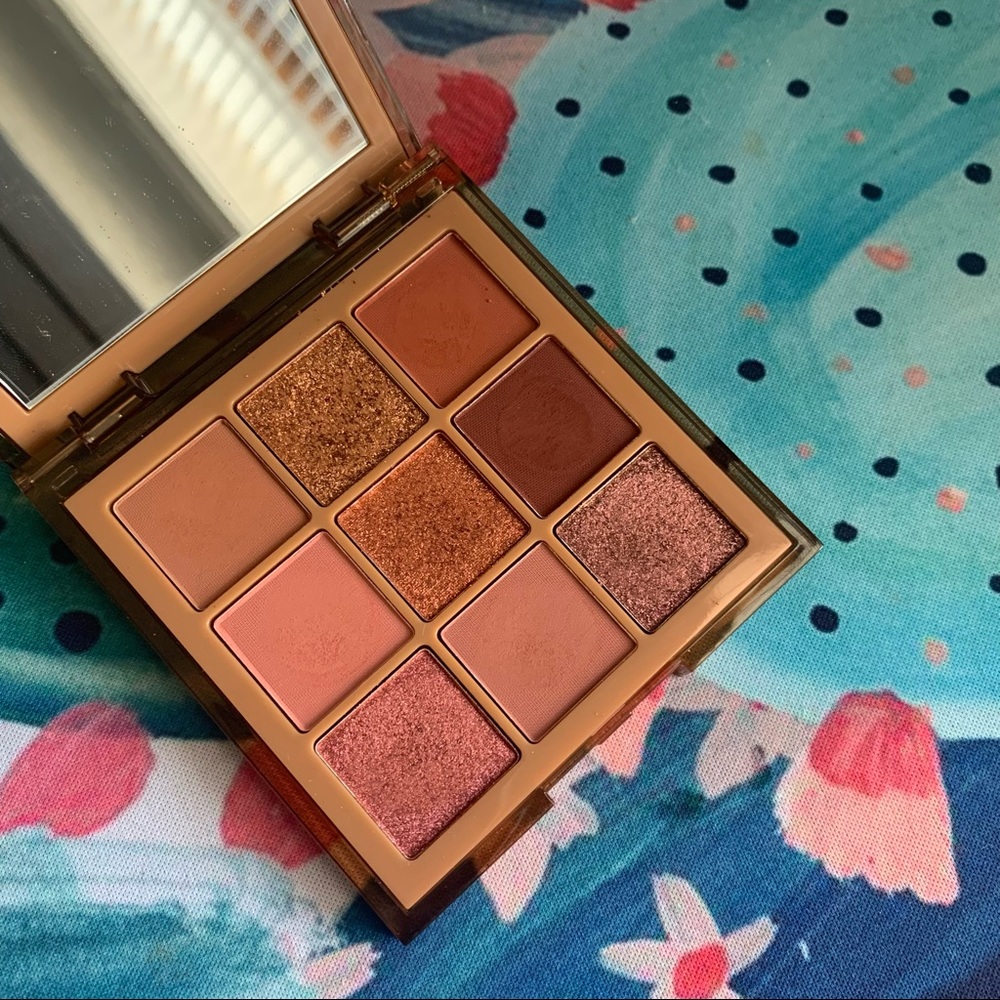 Huda Beauty Nude Medium Palette